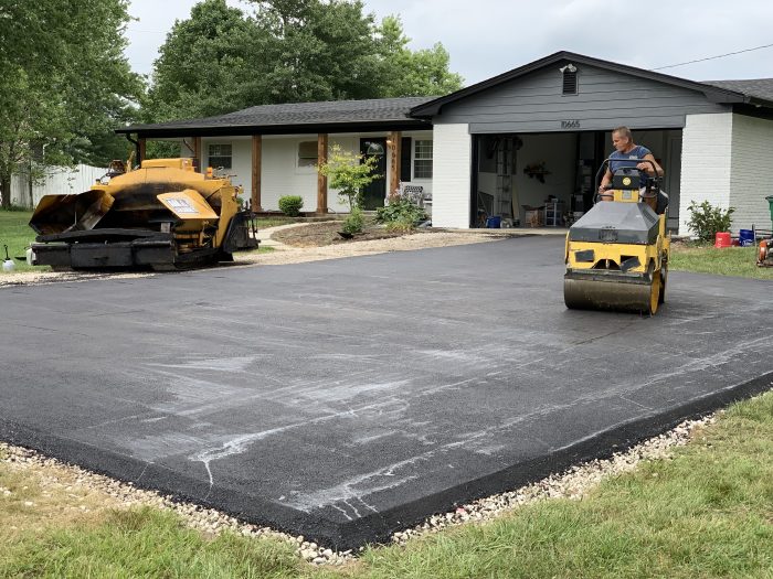 asphalt driveway paving